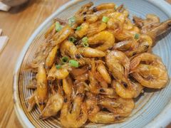 -檐下风铃酒馆