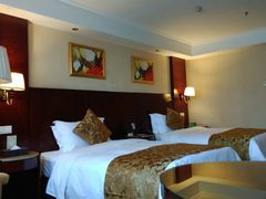 -华凯华美达广场酒店自助餐厅