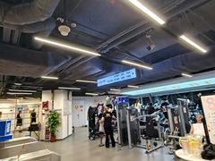 -超鹿运动(达信大厦店)