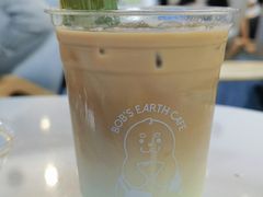 -抱抱地球咖啡馆(国家海洋博物馆店)