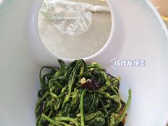 炝拌龙须菜-乡村馕坑肉·烧烤·新疆菜·本地人更爱吃(阿勒泰首店)