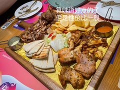 塞萨洛尼基终极烤肉拼盘-HELLO MUSAE 拾光缪斯餐厅·纯正希腊风味(苏州中心店)