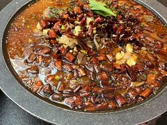 -有红鸡毛店·川菜(建设路店)