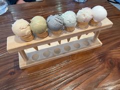迷你冰淇淋拼盘-ALLORA意大利餐厅(丰盛里店)