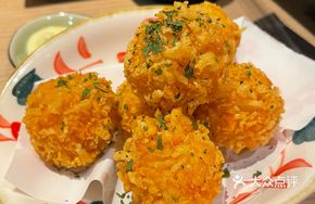 Molten Cheese Shrimp Balls