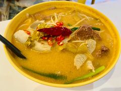 -谭仔米线(皇庭广场店)