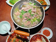 -全牛匠·乐山跷脚牛肉(西单华威约饭街店)