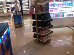 -国药中服免税(北京坊店)