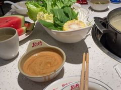 -三人行骨头王火锅(长寿店)