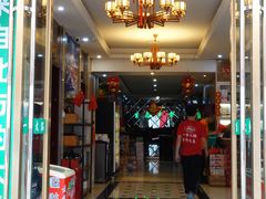 -老刘生态大鱼坊铁锅炖鱼(赛马场店)