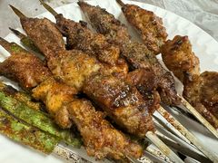 羊肉串一把-阿凡提大盘鸡(东城墙路店)