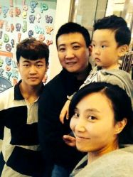 -汪正影业素摄儿童摄影工作室(星摩尔购物中心店)