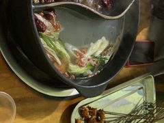 -灌县老妈砂锅串串香(万科红生活广场店)