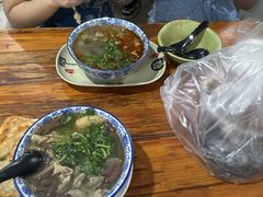 -叶新小吃店(来凤小区总店)