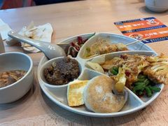 -素满香·全民食养自助(长宁龙之梦店)