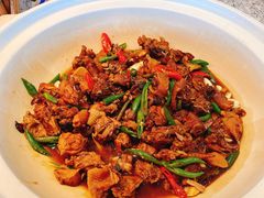 香菇炖山鸡-怡豪大饭店·银顶旋转餐厅