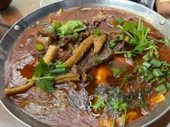 -东北四季饺子王(华山路店)