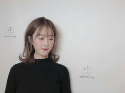 -Hello Lady发型设计