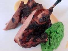 碳烤乳鸽，甜豆，旱金莲醋汁-Jean Georges