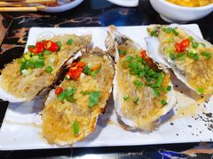 烤生蚝-火枪手串吧·鹤岗小串涮肚(亦庄店)