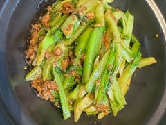 -铜锣湾·有麝自然香(渝北财富中心店)