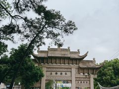 -灵岩山风景区