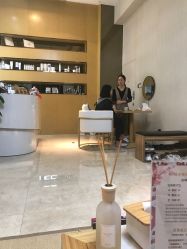 -JNK皮肤管理中心