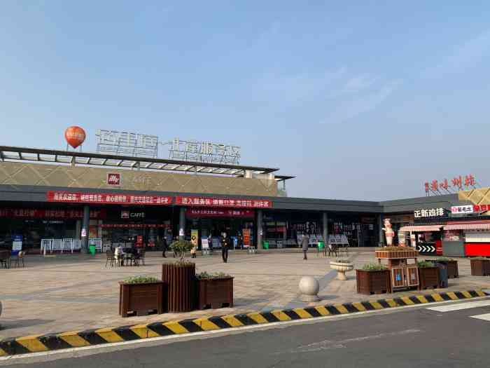 杭州湾跨海大桥北岸服务区