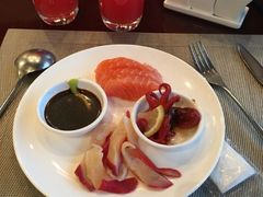 -荣誉国际酒店-云顶旋转餐厅