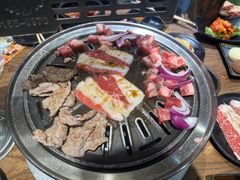 -阿亲家·韩式无限烤肉(花果园店)
