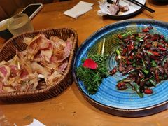 -老滇山寨•云南特色菜•地方菜•民族风情歌舞表演(金碧店)