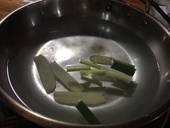 -章记正宗南岗鱼蛋火锅