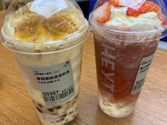 -喜茶(北京华贸购物中心店)