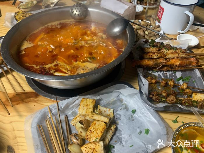小四川特色烤鱼(新城总店)火锅鱼图片
