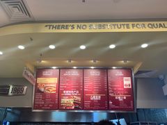 -The Habit Burger Grill 哈比特汉堡(爱琴海店)