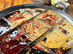 -正南齊北重庆老火锅(光华村直营店)