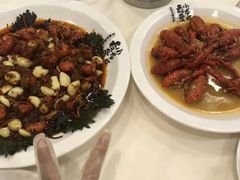 -龙巢盱眙龙虾·牛蛙·烧烤宵夜(八卦岭店)