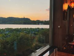 -湖畔居茶楼(湖滨店)