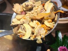 -蘑界·野生菌火锅(深业上城店)