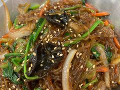 宫廷炒粉丝-牛信亭韩国料理·炭火烤肉(紫藤路店)