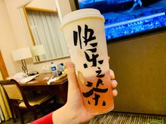 草莓桃子酪酪-LELECHA乐乐茶(三里屯店)