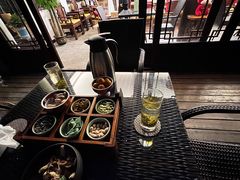 -十八棵（老龙井）御茶园(老龙井店)