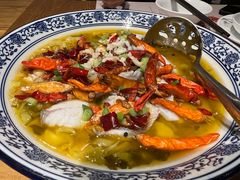 酸菜煮鱼-彩蝶谷美食廊·粤式经典南番顺·铁板烧烤泰风味(广州长隆酒店)