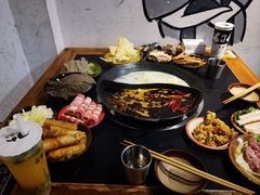 -谭记重庆老火锅(总店)