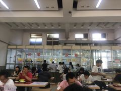 大堂-北大学一食堂