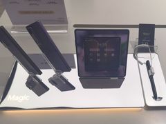 -荣耀授权体验店(双井富力店)