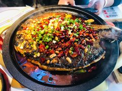 香辣味烤鱼-鸣记脆皮烤鱼·海鲜烤鱼(三八广场店)