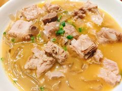 -山楂树融合菜餐厅