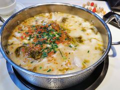 -德林酸菜鱼火锅(南丹店)
