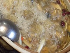 -东巴谷野生菌火锅餐厅